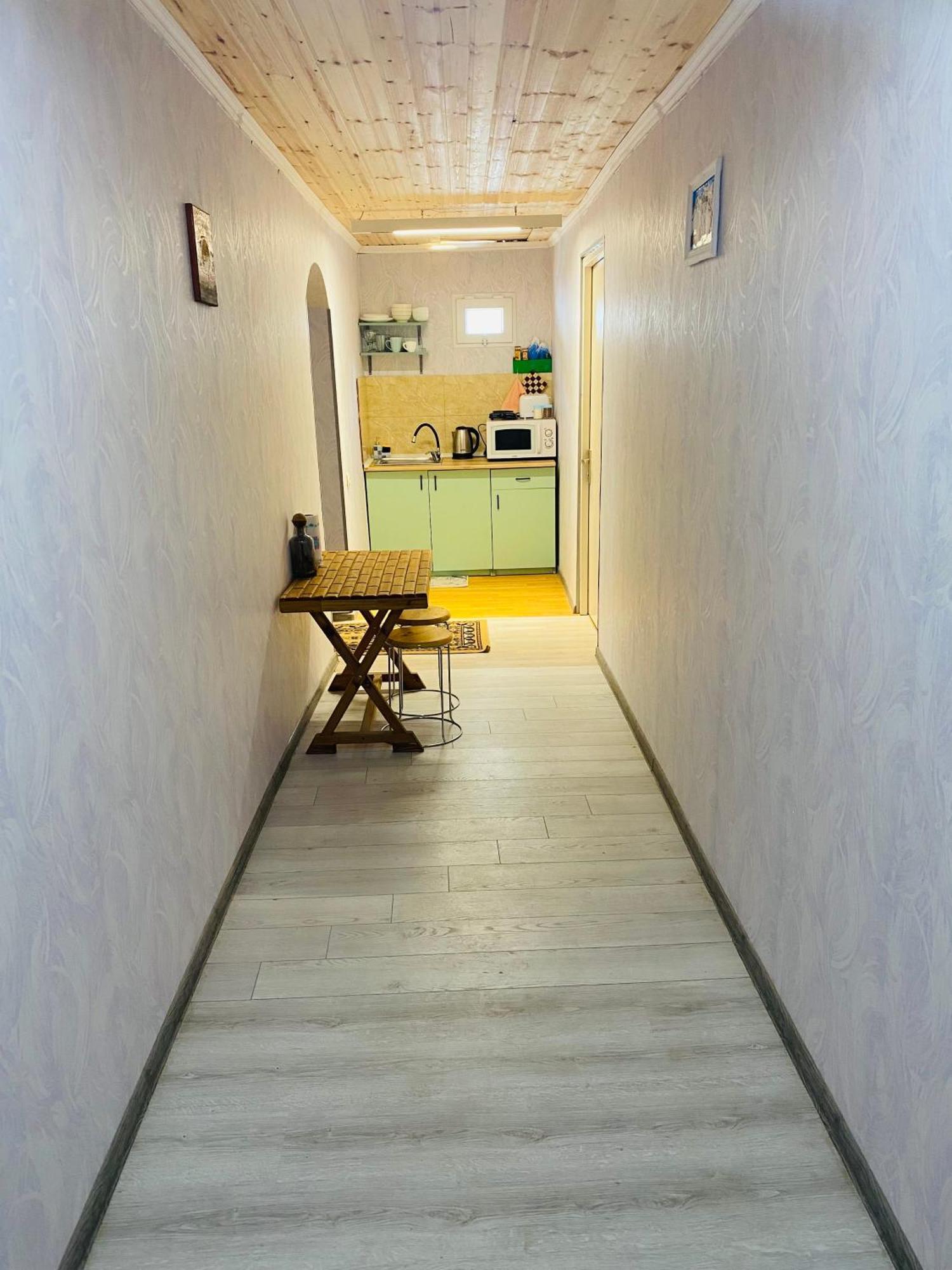 Guesthouse Nene Mestia Exterior photo